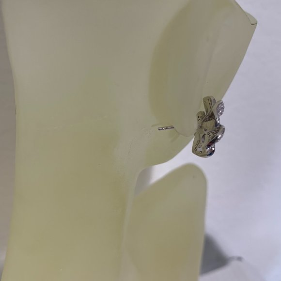 NWOT Silver Tone and Pave CZ Flower Earrings - Picture 4 of 8